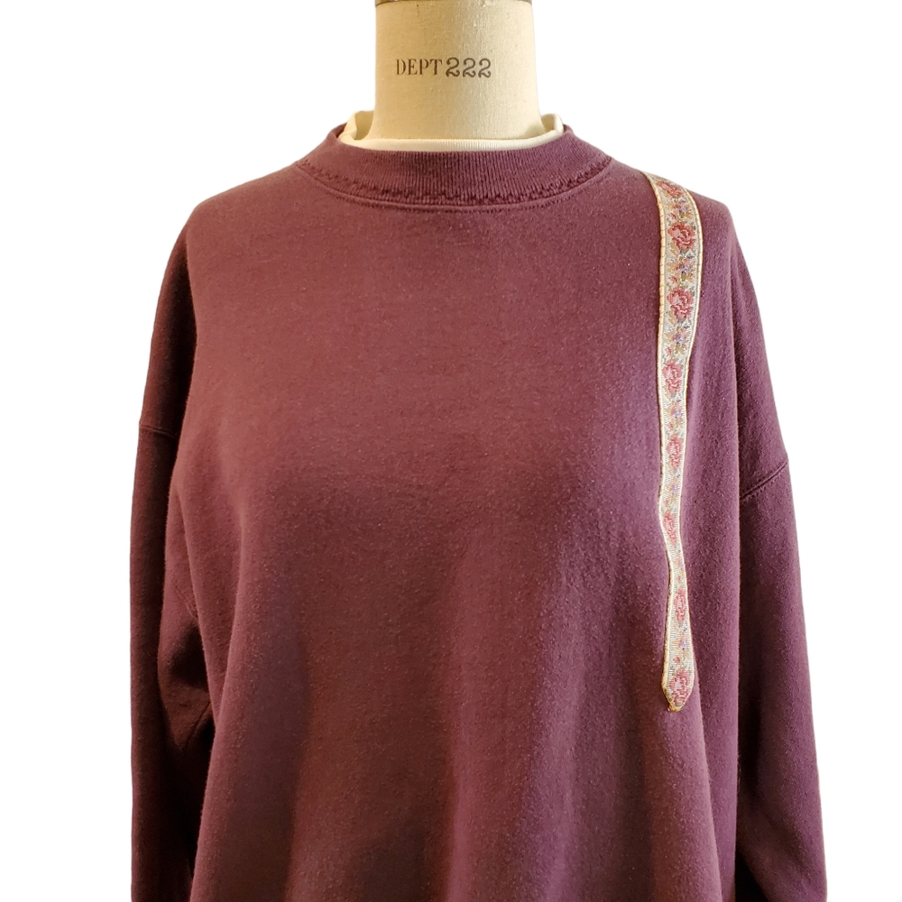 Lee Vintage Heavyweight Made In USA Plum Sweatshirt With Floral Details Size XL